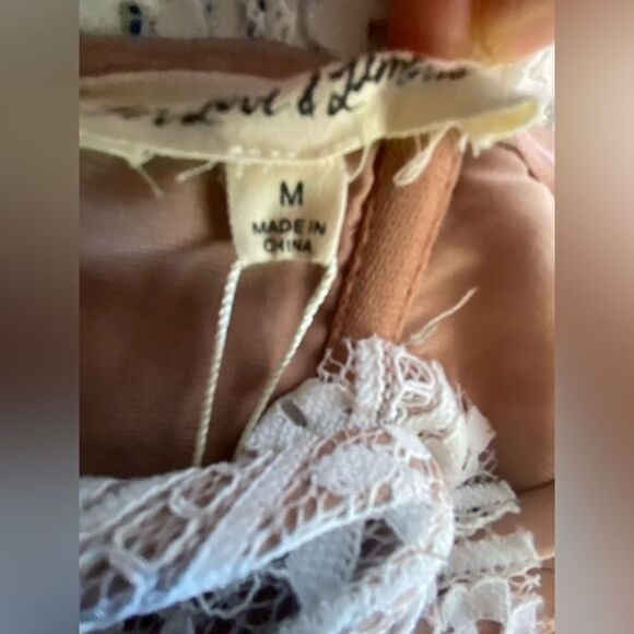 For Love & Lemons Womens Size M Dakota Mini Dress Lace Belt Black NWT - Picture 4 of 16